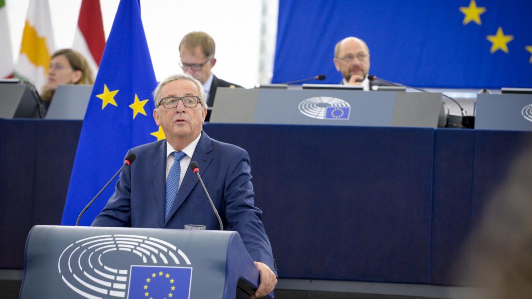 Juncker spreekt de Staat van de Europese Unie uit.
