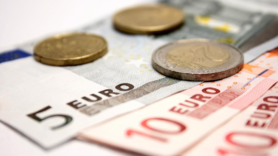 bigstock-Euro-2126842.jpg