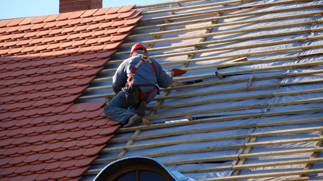 Bouwvakker aan het werk.