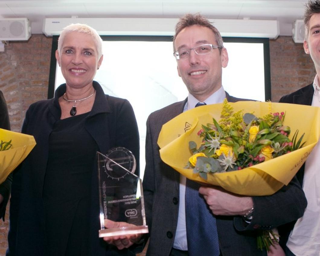 vlnr Isabelle Diks (Leeuwarden), staatssecretaris Mansveld, Jan van der Meer (Nijmegen) en Selçuk Akinci (Breda)