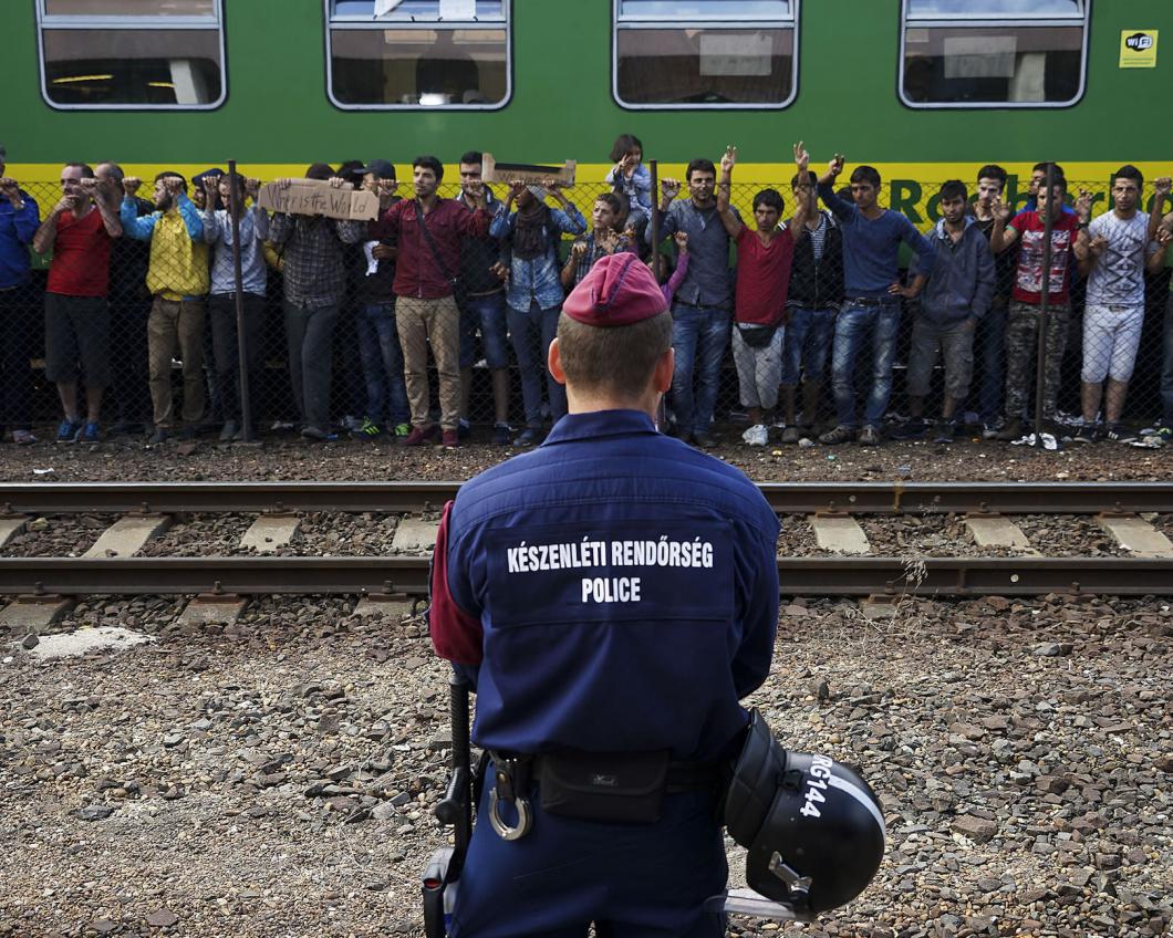 Vluchtelingen aan de Hongaarse grens